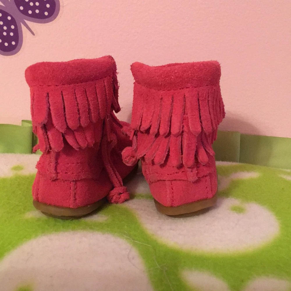 Lot 2 Adorable baby boots - Picture 2 of 6